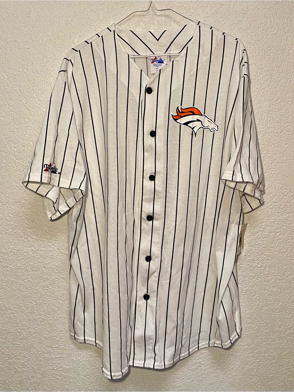 Vintage Denver Broncos Baseball Jersey Men’s XL White Made in USA NFL Football